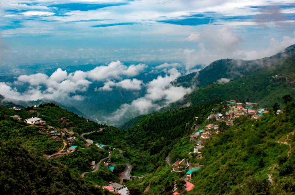 Best Places to Visit in Uttarakhand in October (2026 Guide): Weather, Treks, Temples and a Realistic Itinerary 10 Mussoorie